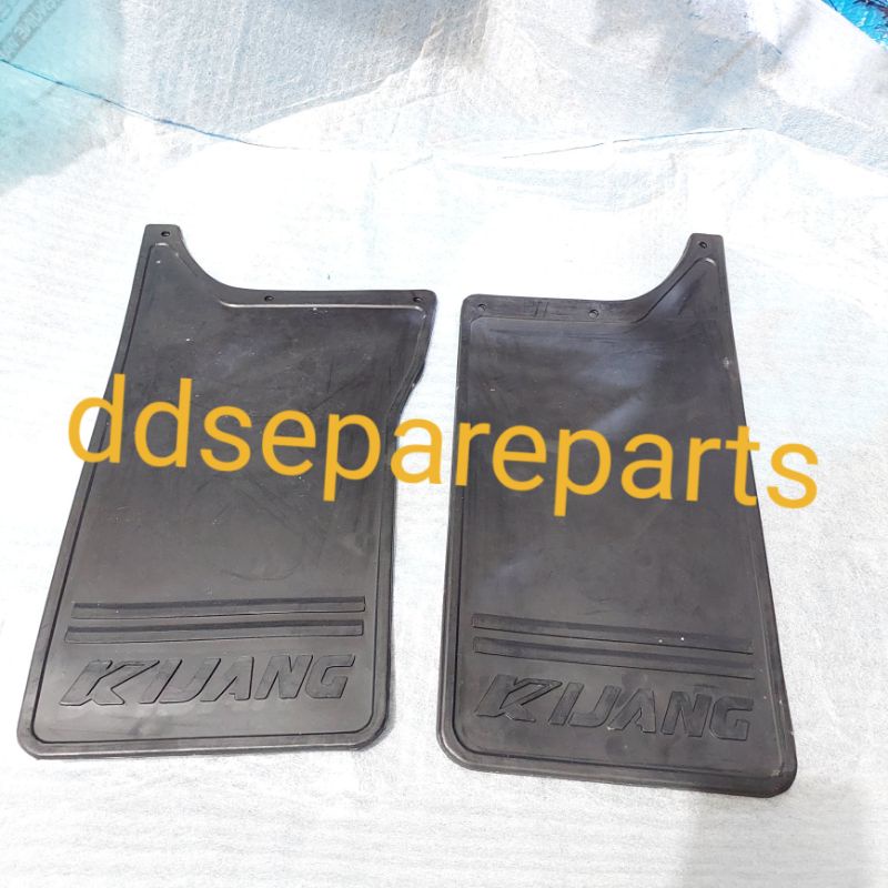 Mudguard Karet Lumpur belakang Kijang Super