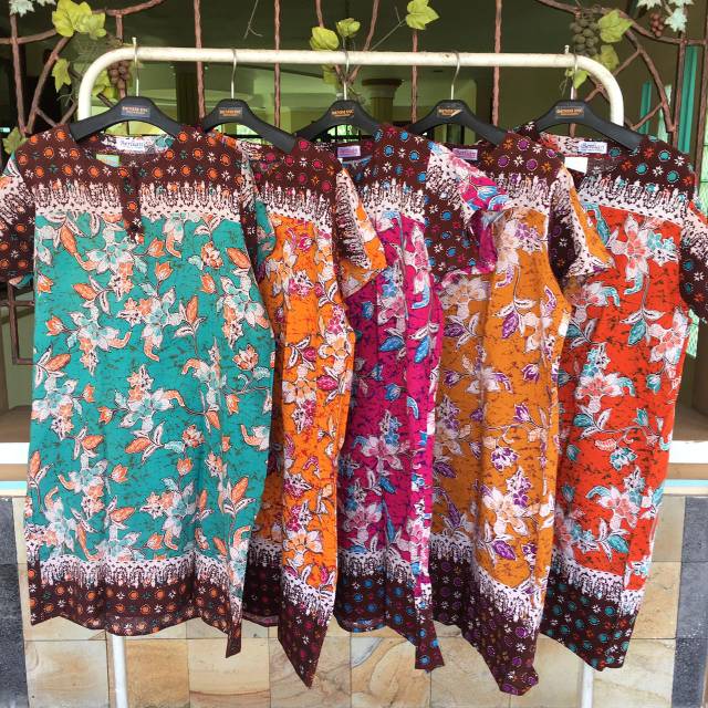 Daster Batik Wanita/Baju Tidur Wanita/Daster Batik Solo/Terusan Baju Perempuan