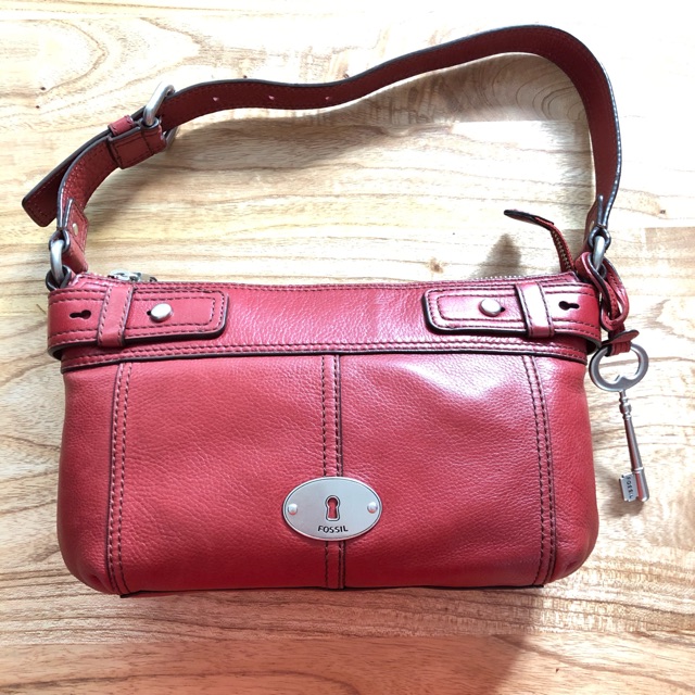 Fossil Maddox Shoulder Red