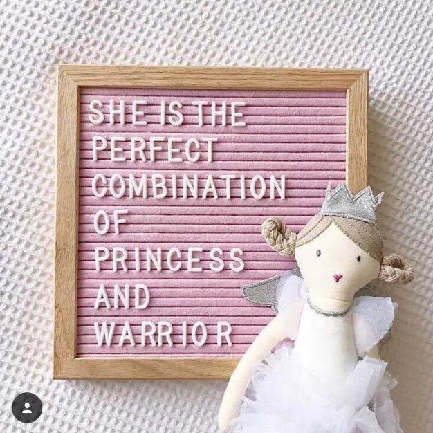 

Papan Kayu Letter Board Soft Pink Background