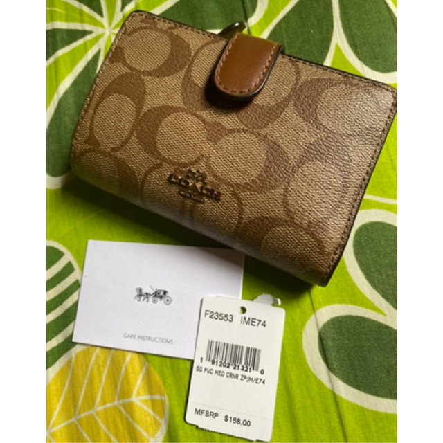 Preloved VGC, Dompet Coach Signature Authentic