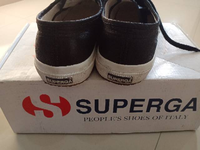 superga shoe box