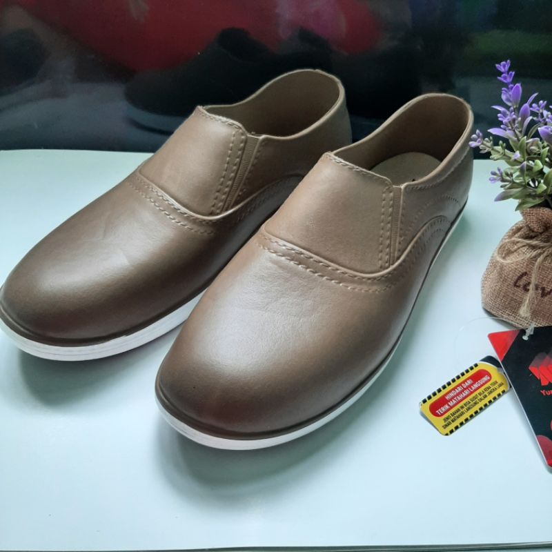 Sepatu Karet Pria/wanita pantofel Yumeida Original SP 7091 L /Sepatu Karet Slip On anti air