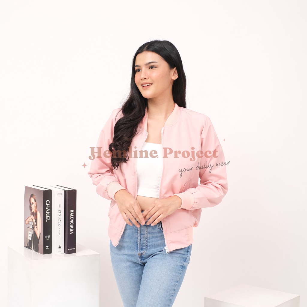 Gania Bomber Jaket Parasut Wanita by Hemline Project