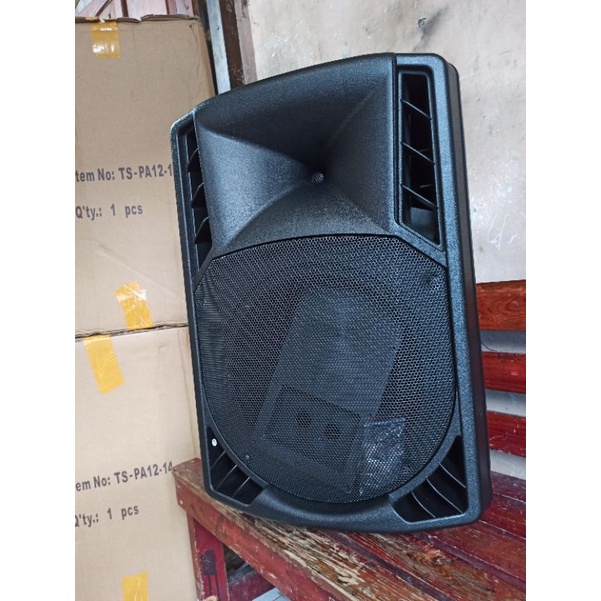 Box speaker kosongAn 12" Model RCF