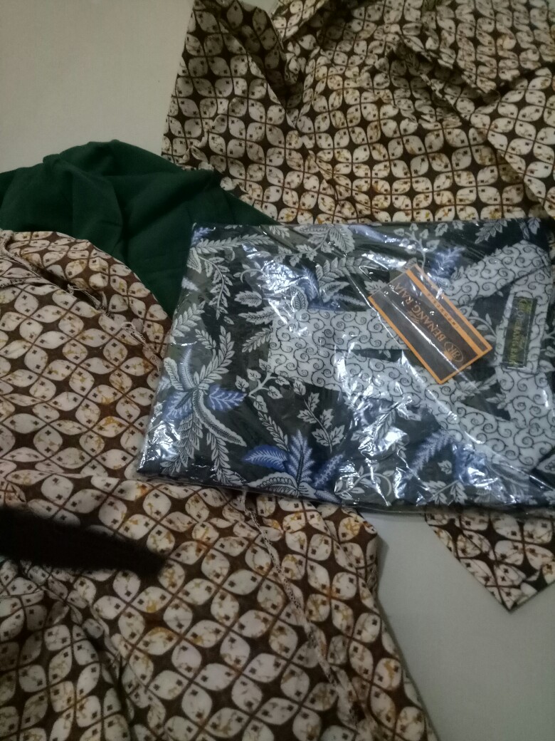 Benang Raja Kemeja Batik Pria Hem Lengan Pendek Ukuran M L Xl