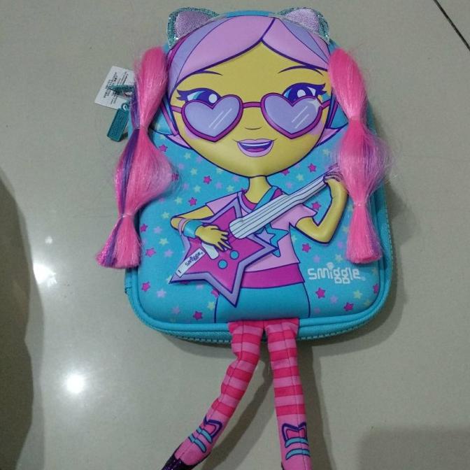 

BISA COD Smiggle Dolly Squad Hardtop Pencil Case (ORI)/TEMPAT PENSIL AESTHETIC/TEMPAT PENSIL ANAK PEREMPUAN/TEMPAT PENSIL LUCU/TEMPAT PENSIL 3D/TEMPAT PENSIL TRANSPARAN/TEMPAT PENSIL LUCU/TEMPAT PENSIL KOREA/TEMPAT PENSIL KAIN/TEMPAT PENSIL KALKULATOR