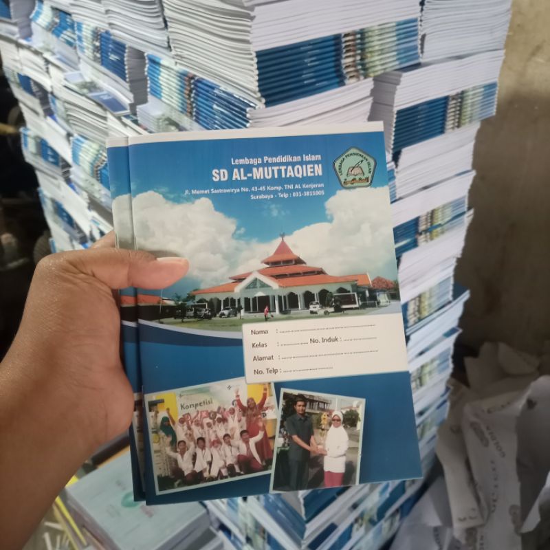 

Buku Tulis Sekolah Karakter