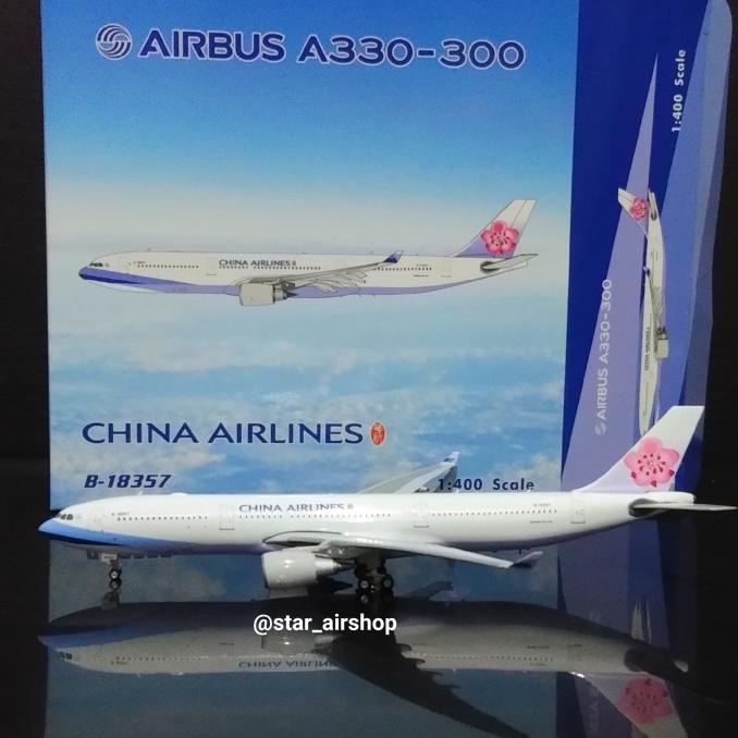 Diecast Pesawat Miniatur China Airlines A330-200 1/400 By Phoenix