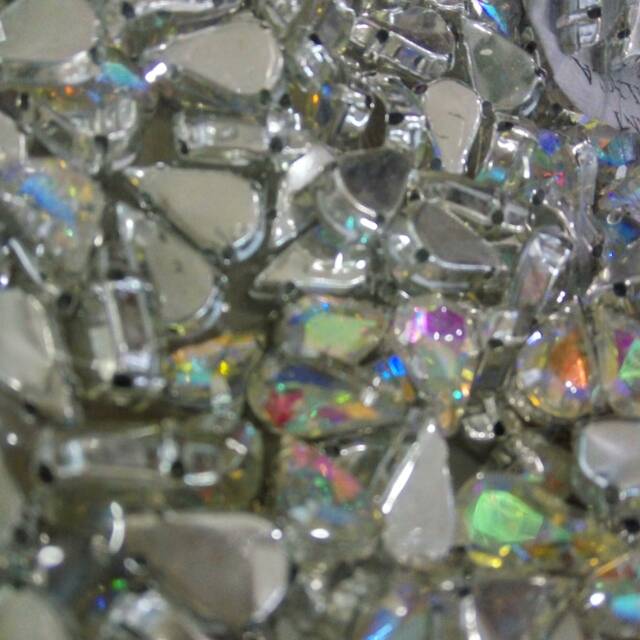 SWAROVSKI CANGKANG TETES GRADE A