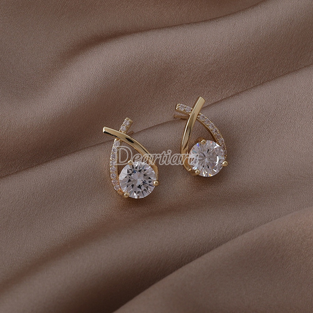 Anting Tusuk Gantung Temperament Bahan Silver Desain Salib Hias Zircon Untuk Wanita