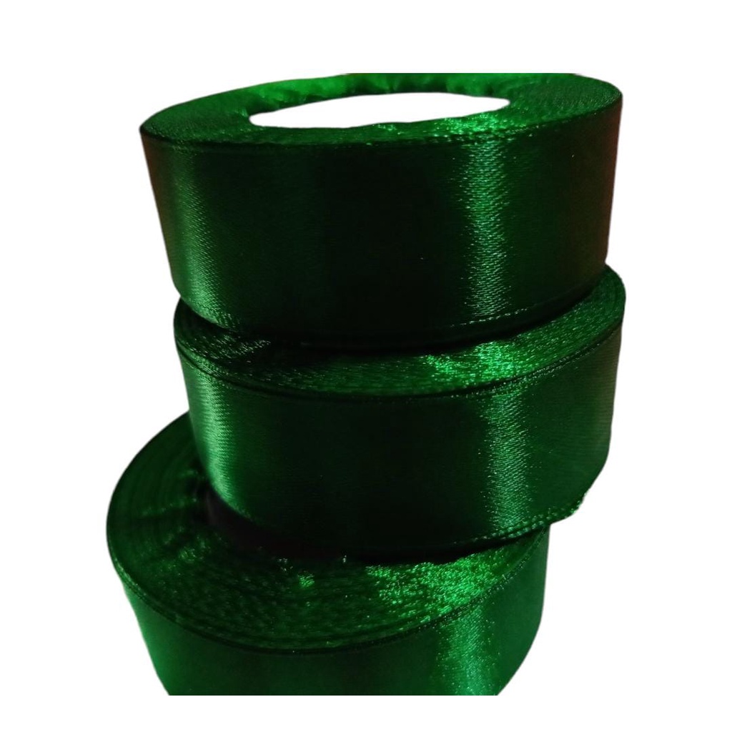 

Pita Satin Hijau Tua Ukuran 1inch /2,5cm Per Roll