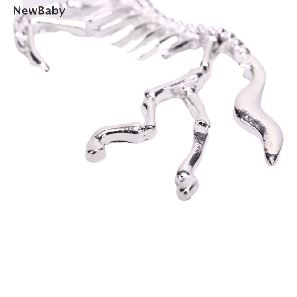 2 Pasang Anting Bentuk Kerangka Gaya Punk Untuk Wanita