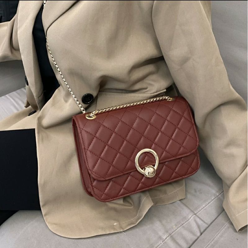 TAS SELEMPANG WANITA FT 01