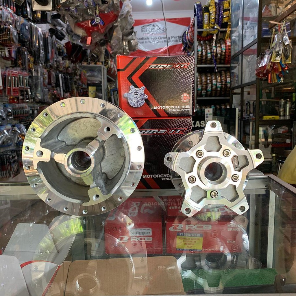 Tromol RIDE IT R15 V3/VIXION R