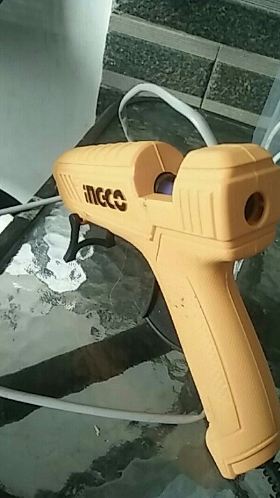 Qod / Lem Tembak Glue Gun 100watt Ingco Gg148