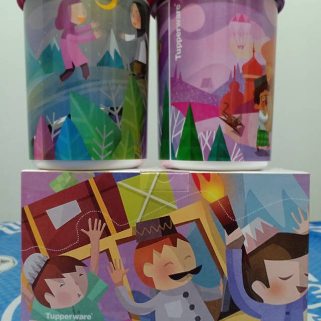 Tupperware dug dug canister