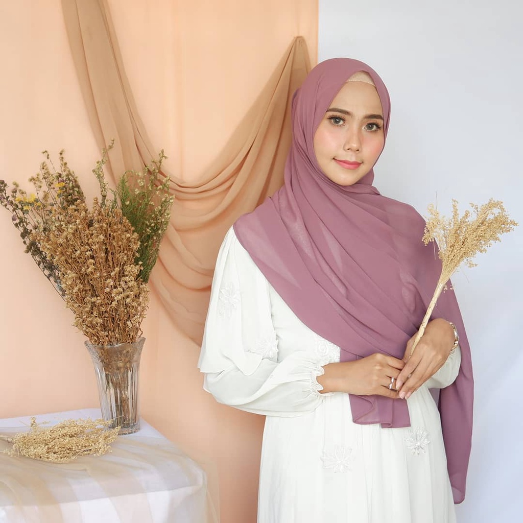 kerudung jilbab PASHMINA segi empat panjang bahan CERUTY babydoll warna ungu muda polos premium 200x