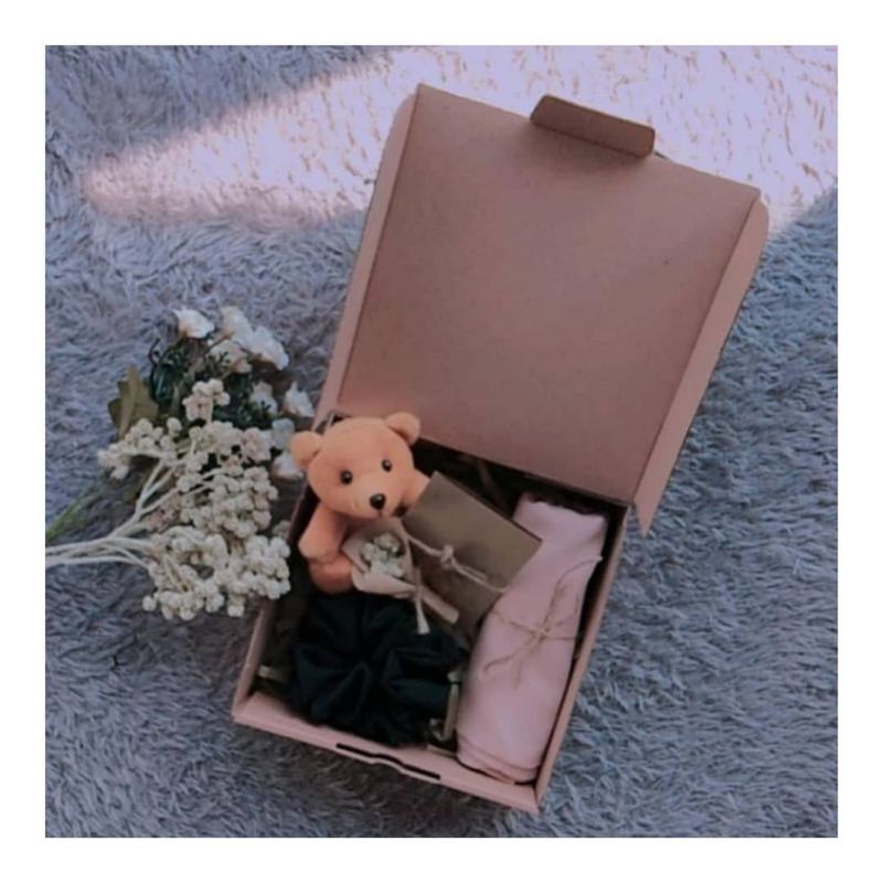 

HAMPERS WANITA TERMURAH!!