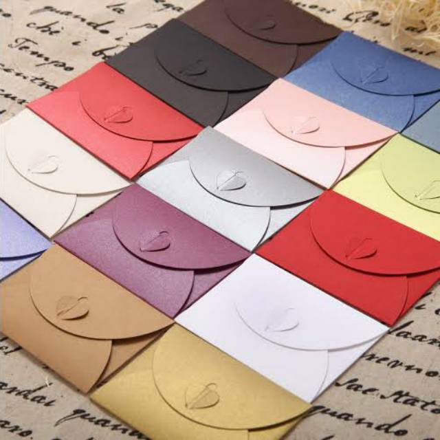 

Amplop unik bahan carton