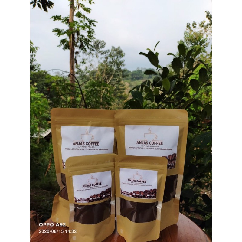 

Kopi Robusta Excelsa Arabica Wonosalam