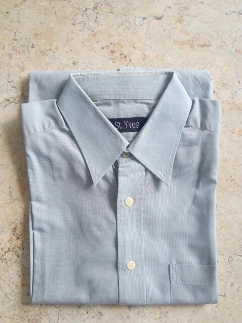 Atasan Kemeja Pria St Yves Abu Muda