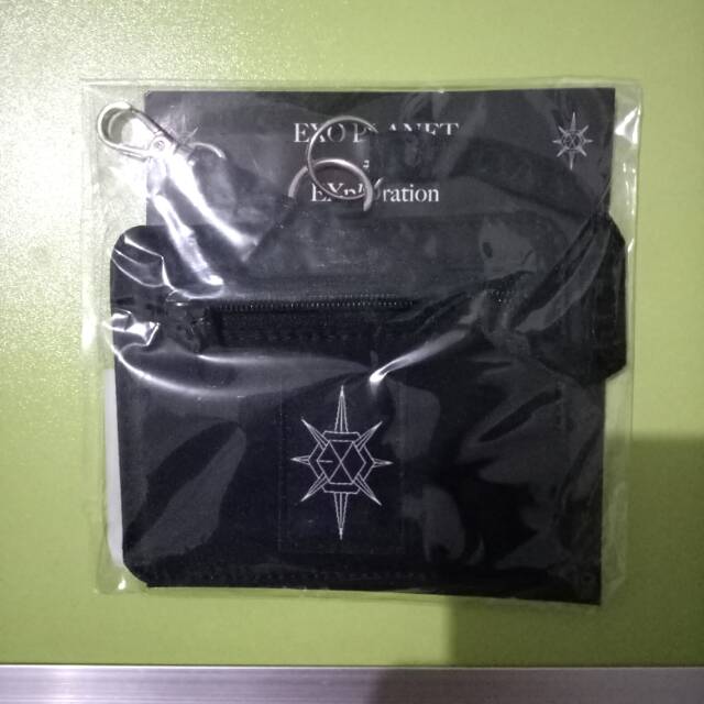 EXO EXPLORATION GOODS CARD WALLET ONLY, NO PC