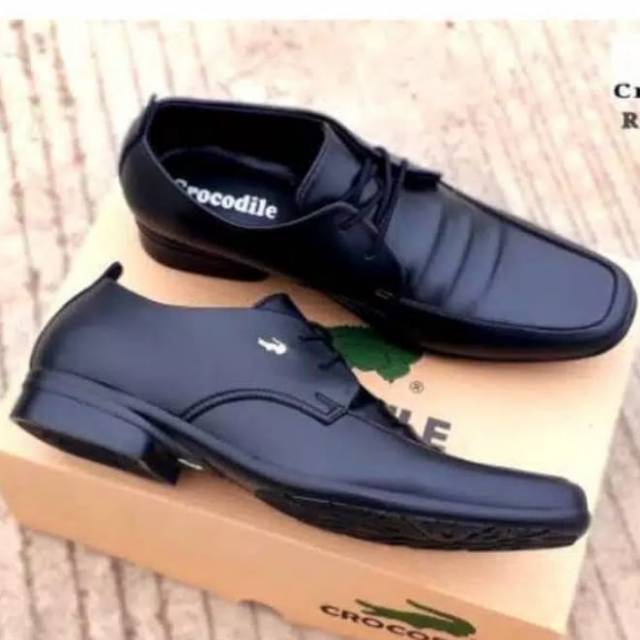  Sepatu  Pantofel Kulit Swedian Hitam Pria Crocodile Rempel 