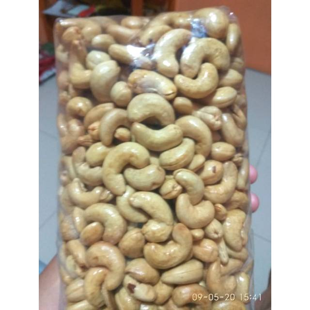 

KACANG MEDE SUPER ASLI WONOGIRI 1 KG