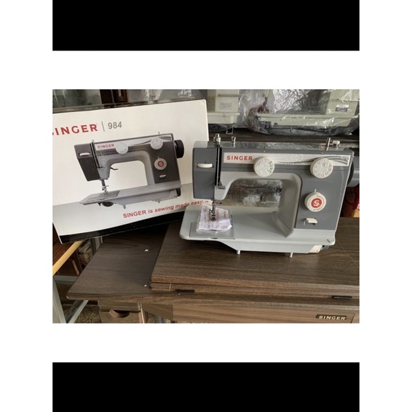 MESIN JAHIT ZIG ZAG 984 + MEJA LUBANG SINGER + KAKI IMPORT SINGER