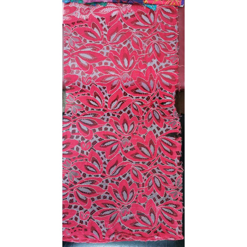 broklat katun motif bunga/lace