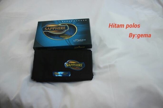 Sarung saphire hitam polos