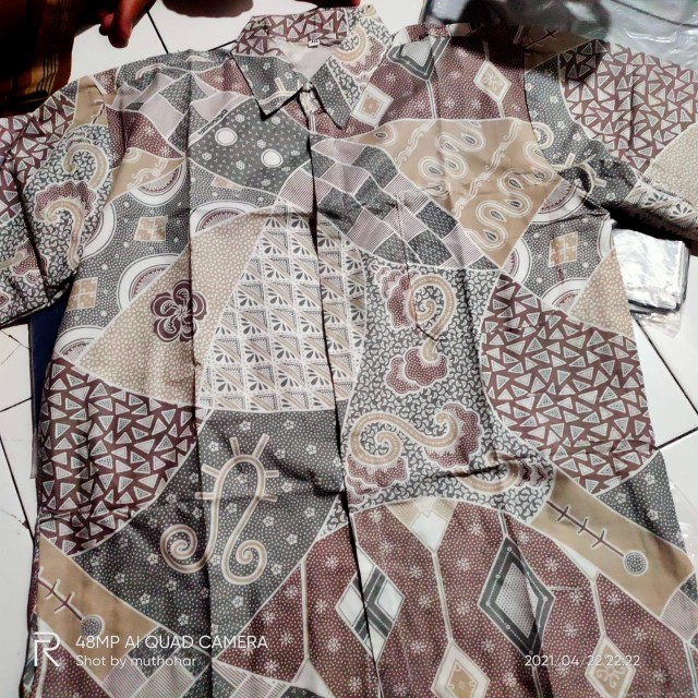 Hem Batik Pekalongan Pria Lengan Pendek Batik Indonesia Banyak Motif