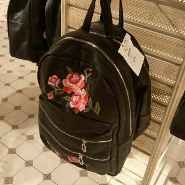 tas ransel stradivarius