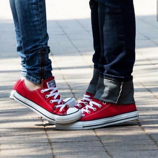 Sepatu ori CONVERSE