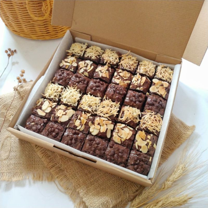 

Fudge Brownies Mix Isi 36 Premium