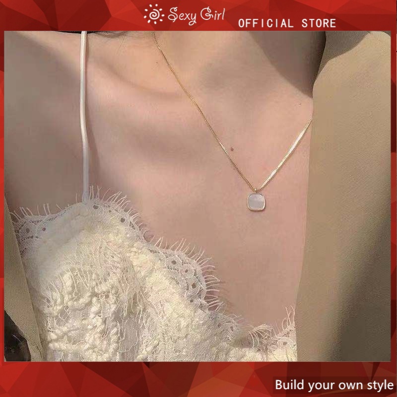 Simple Square Shell Necklace Preserving Niche White Mother-of-pearl High-quality Light Luxury Clavicle Chain Female Sexy Girl Jewelry