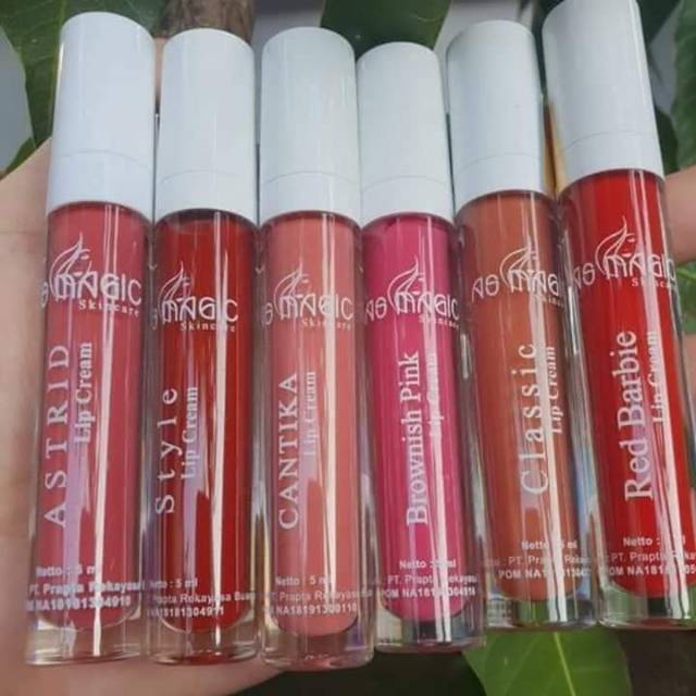 Lipcream as magic / lip as magic / cream as magic / Lip cream as magic