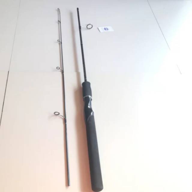 Joran Maguro Black Bird 135 cm