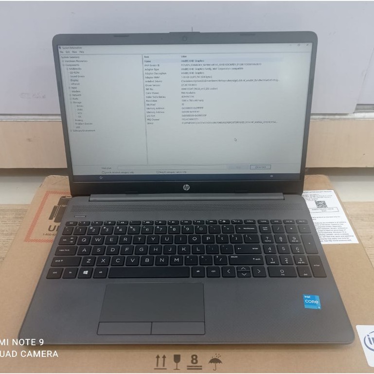 Laptop Murah Baru HP 250 G8 Core i3 1115G4 RAM 4GB 512GB SSD 15.4 HD Windows 10-1