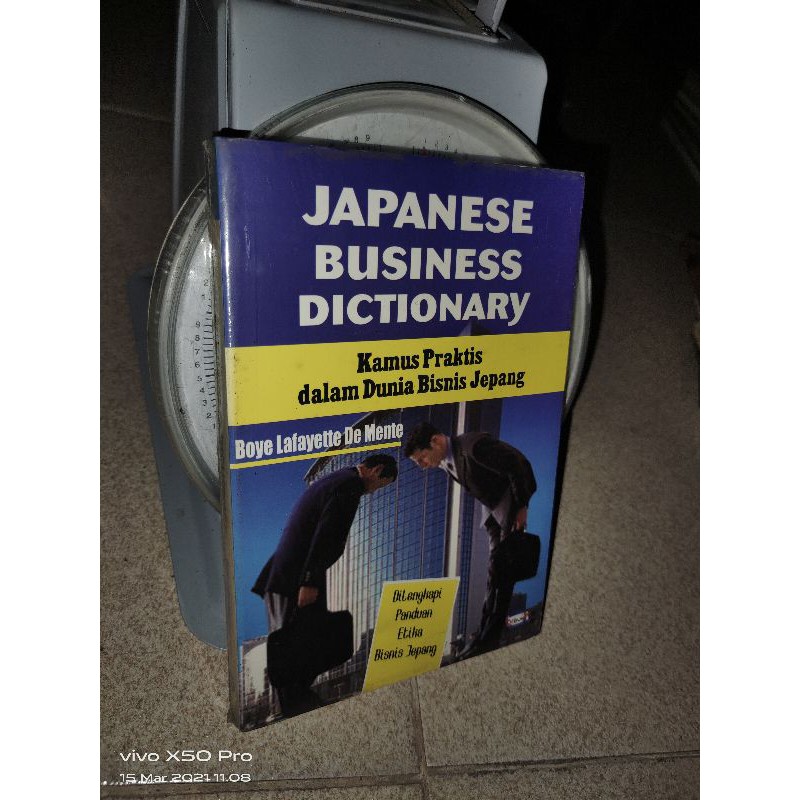 

buku kamus dunia bisnis Jepang