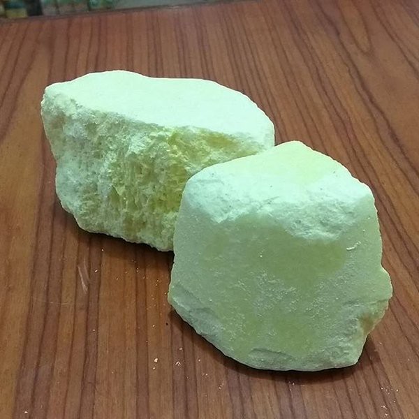 Belerang Sulfur 1kg 1 kg kilo Bongkahan Batu Mineral Alami Kuning Obat Penyakit Kulit