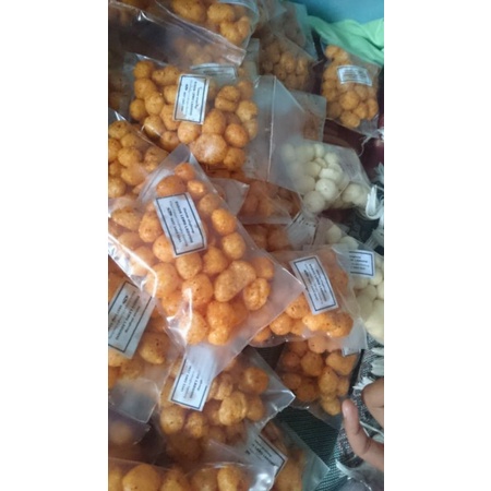 

cemilan snack jajanan serba 2000 cimol kering endog lewo emplod gurih renyah