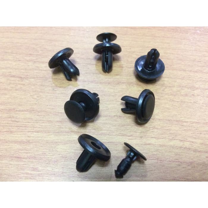 Kancing Mobil Klip Bemper Headlamp Mobil Mitsubishi Mirage Mr288150  Sflf