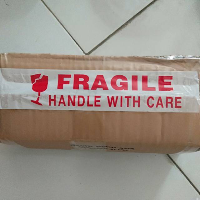 Tambahan packing bubble wrap, kardus bekas, stiker fragile