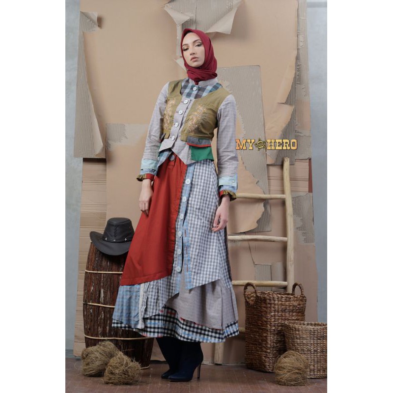 Tuneeca Hero T-0220012