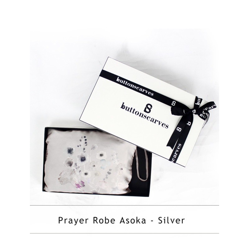 BUTTONSCARVES Prayer Robe Asoka Buttonscarves