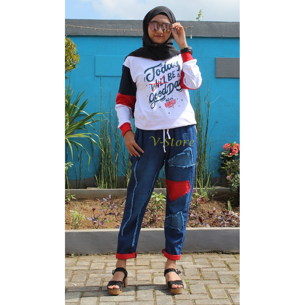 New Arrival Setelan Wanita Baggy Jeans Dan Kaos Putih Kombinasi Zolaqu Terbaru Pakaian Murah Wanita