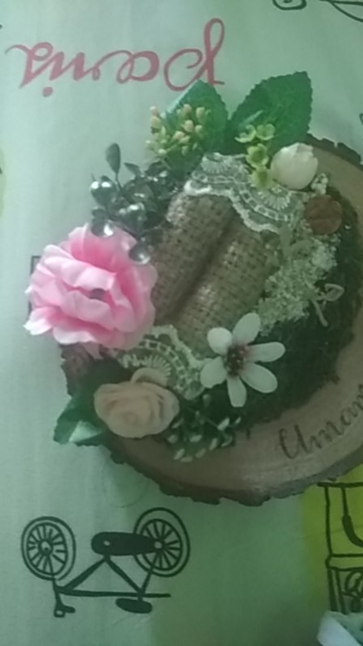 Tempat Cincin Rustic Elegan