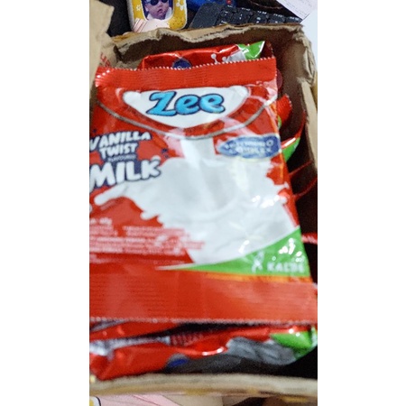 ZEE sachet 40gr chocolate dan vanila